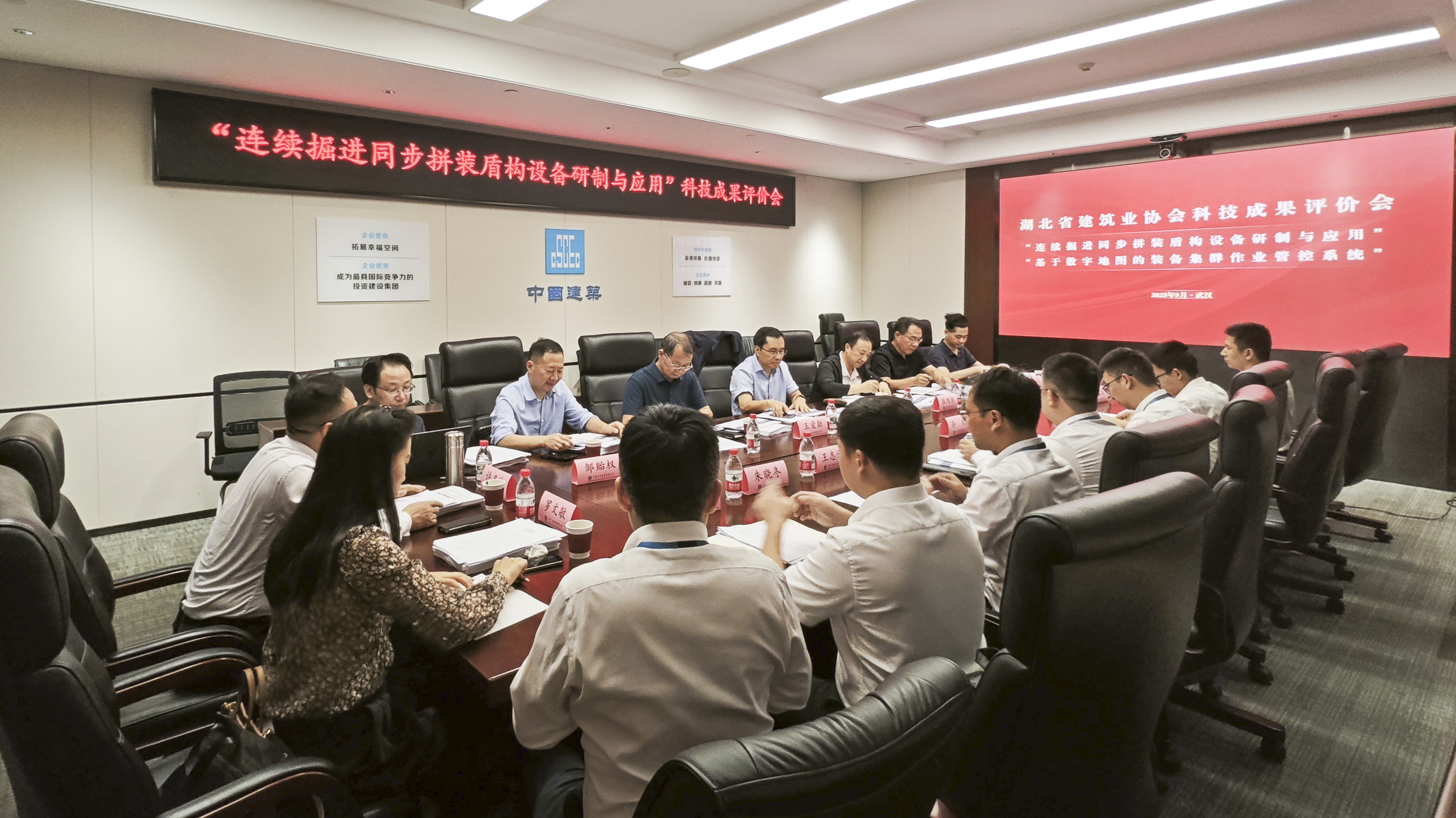 滚动2.jpg